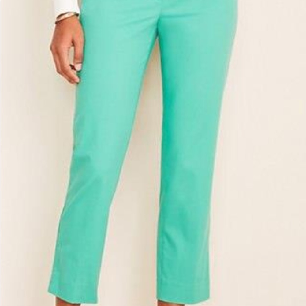 NWT Ann Taylor Cotton crop pants in Crystal Green